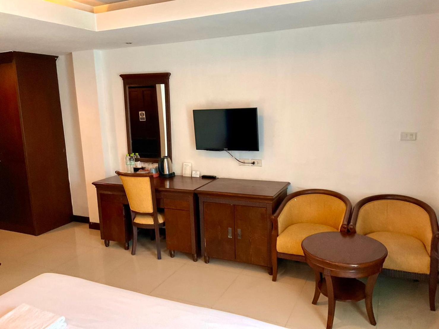 Sota Residence Pattaya Esterno foto