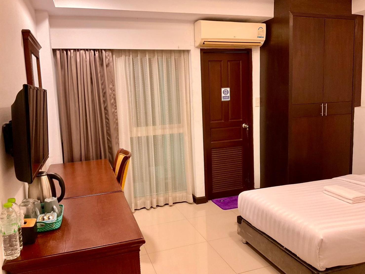 Sota Residence Pattaya Esterno foto