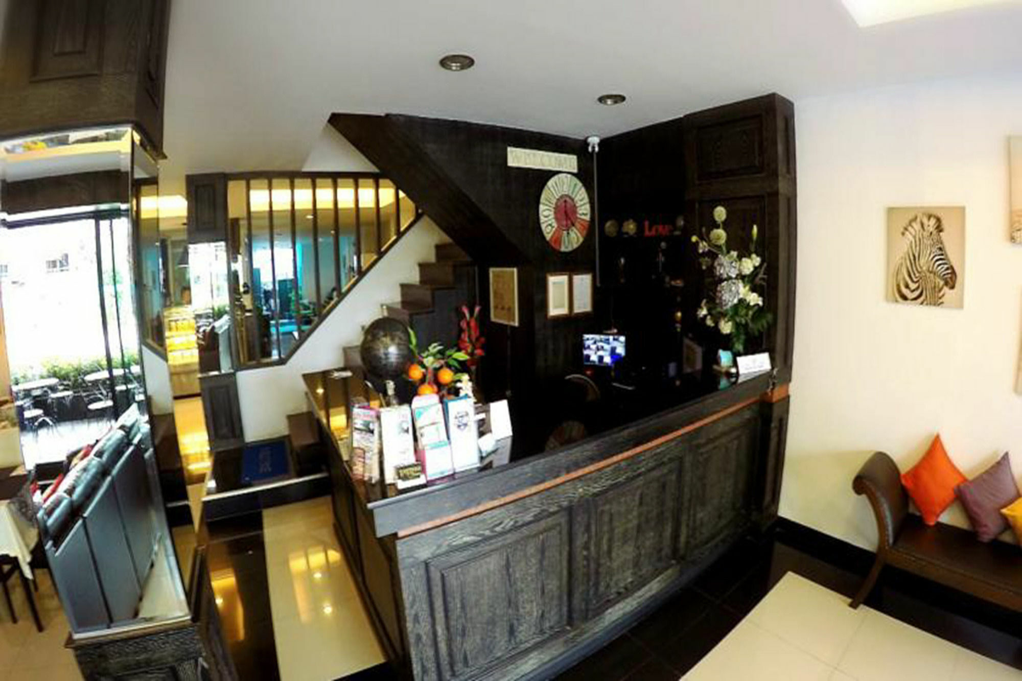 Sota Residence Pattaya Esterno foto